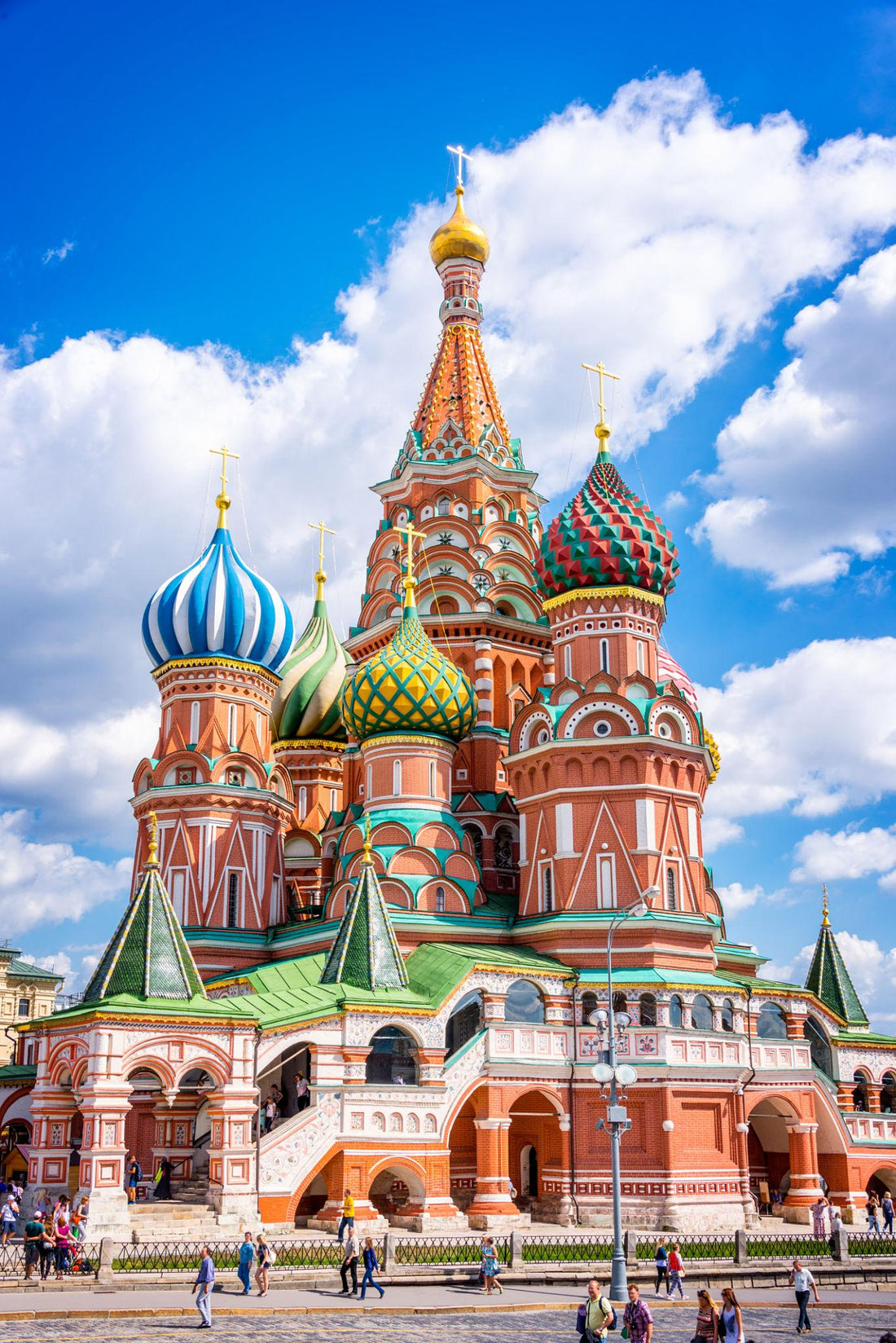 Russia Travel Guide 2026: Moscow & St. Petersburg Itinerary