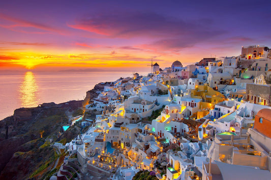 Santorini Travel Guide 2026: Itinerary, Hotels & Costs
